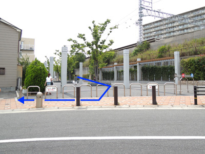 JR甲南山手駅からの道順4