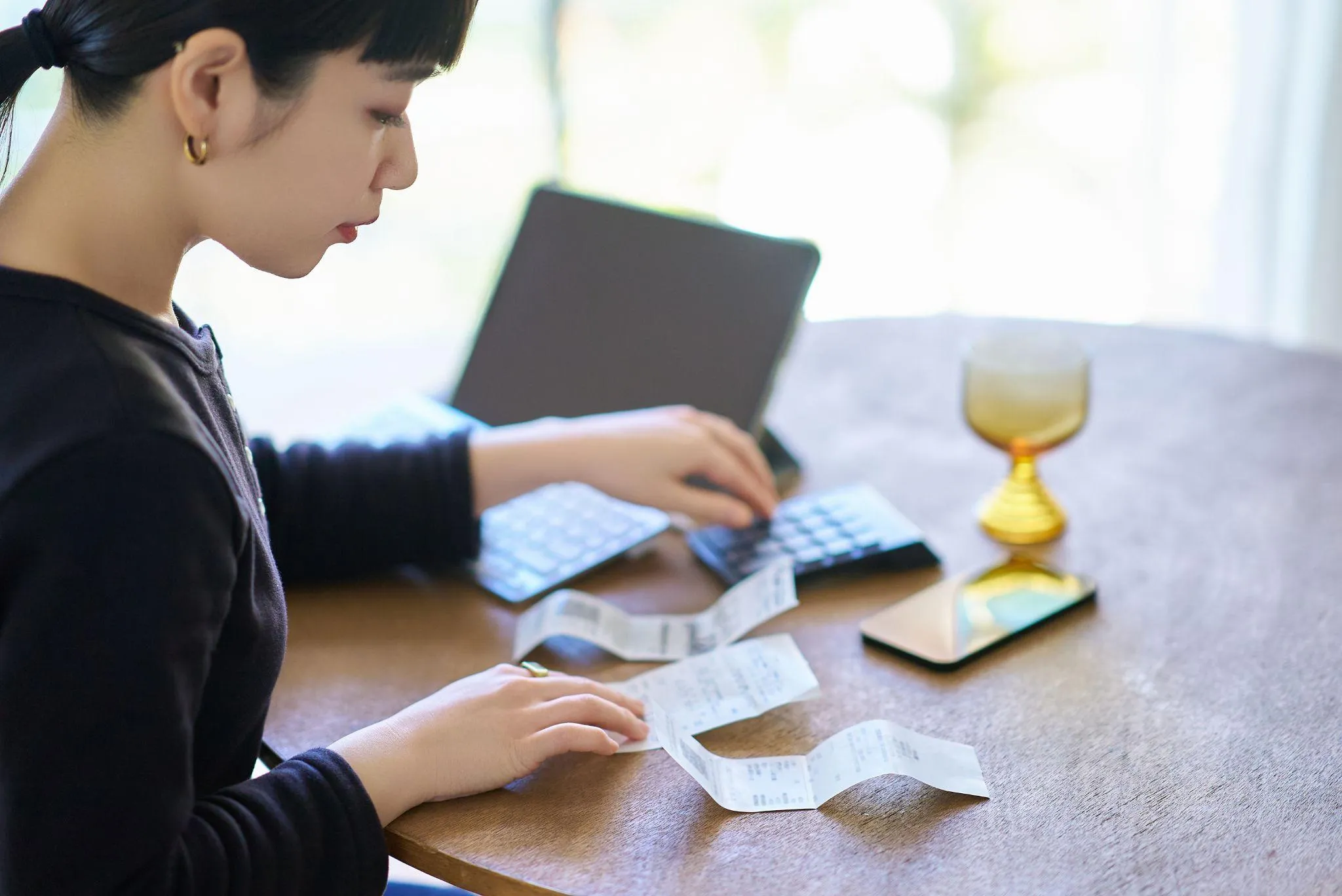 インプラントの医療費控除手続きの流れ・還付金目安・条件を解説